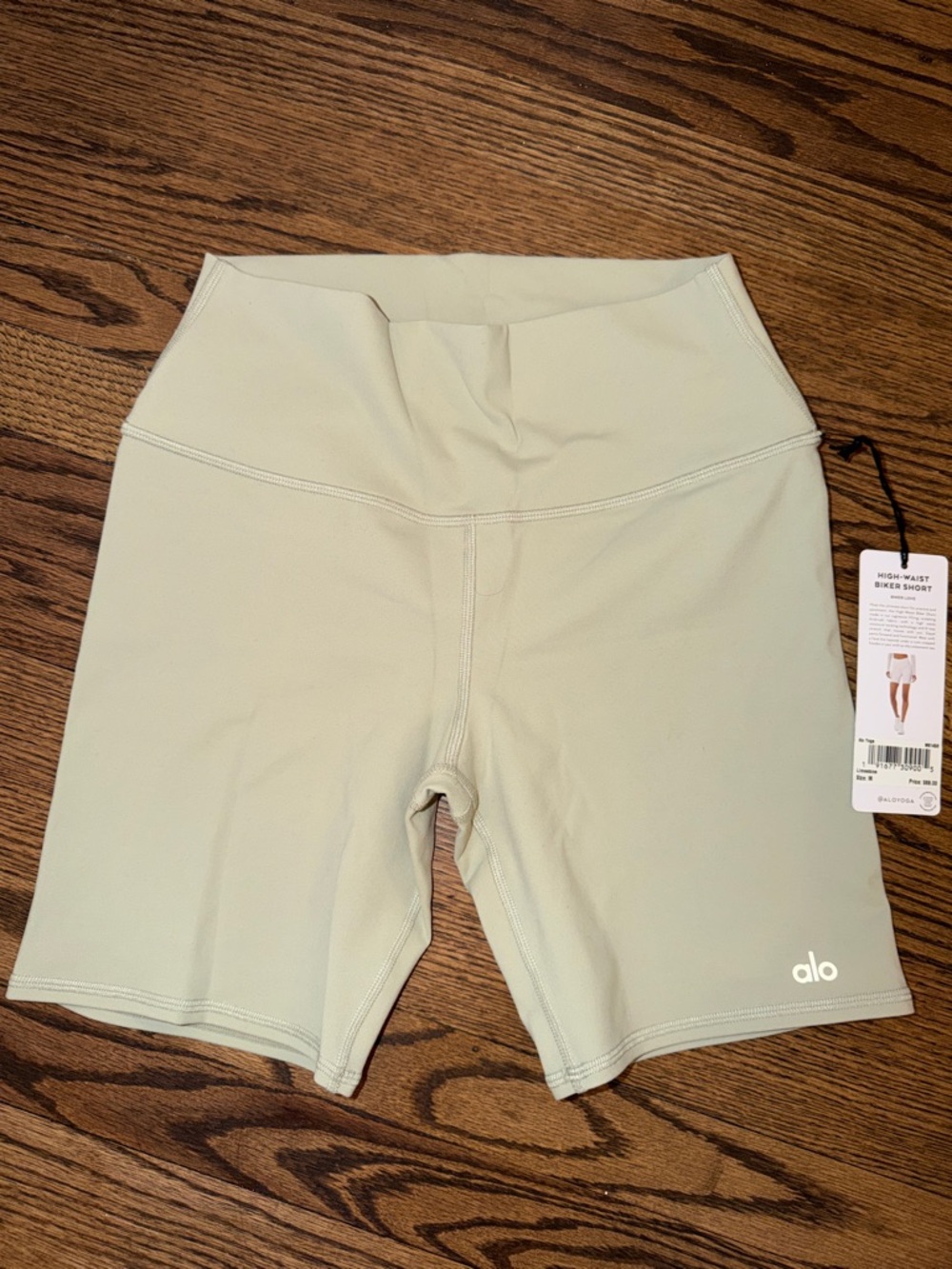 ALO Yoga High-Waist Bike Shorts in Light Sage